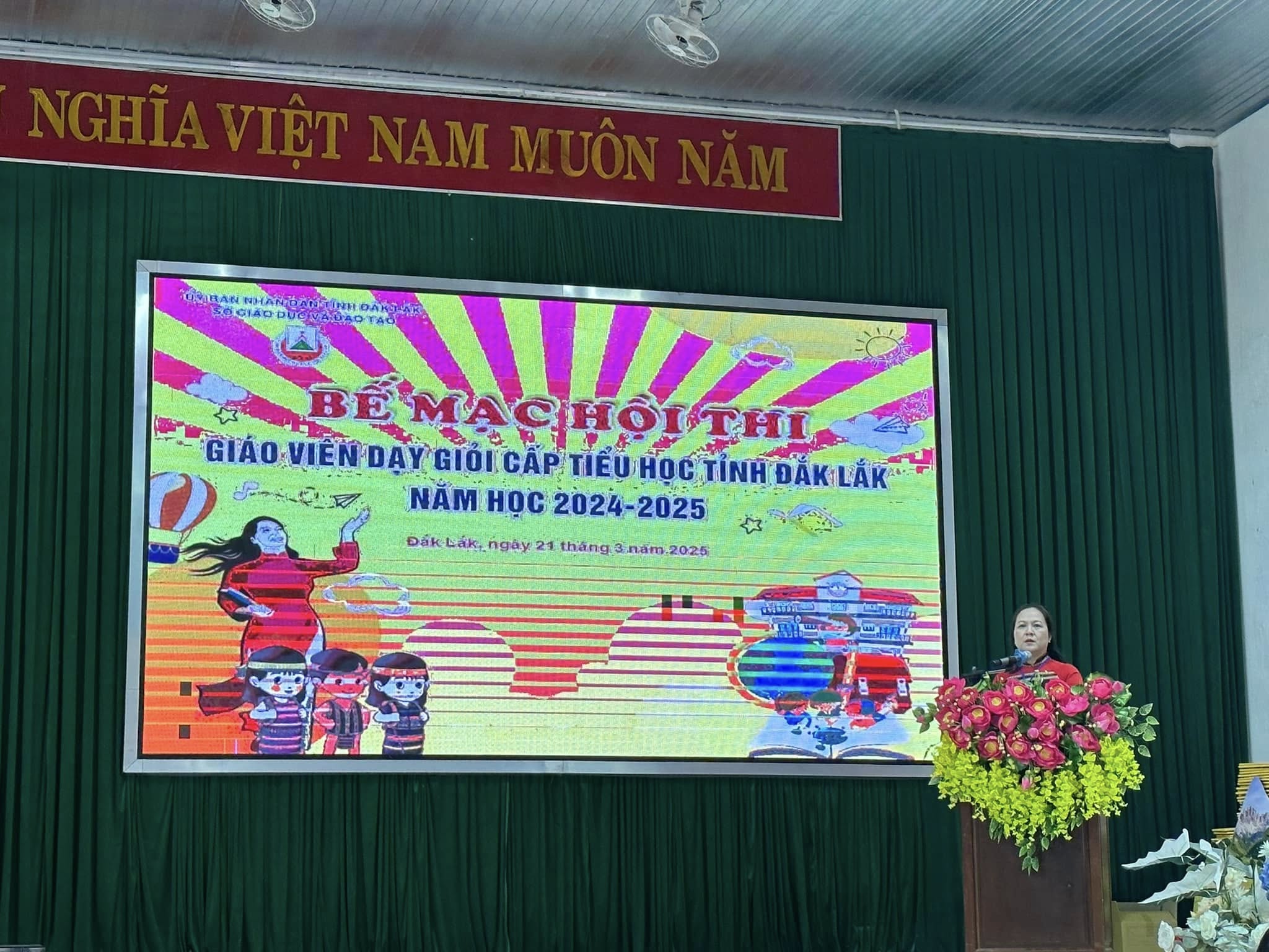 💐Chúc mừng Hội thi GVDG cấp Tiểu học tỉnh Đăk Lăk  năm học 2024-2025! 💐Chúc mừng cô Phạm Thị Thanh Tâm đạt giải Ba và thầy Trần Minh Viễn đạt giải Khuyến khích trong hội thi! Chúc mừng! Chúc mừng và chúc mừng!